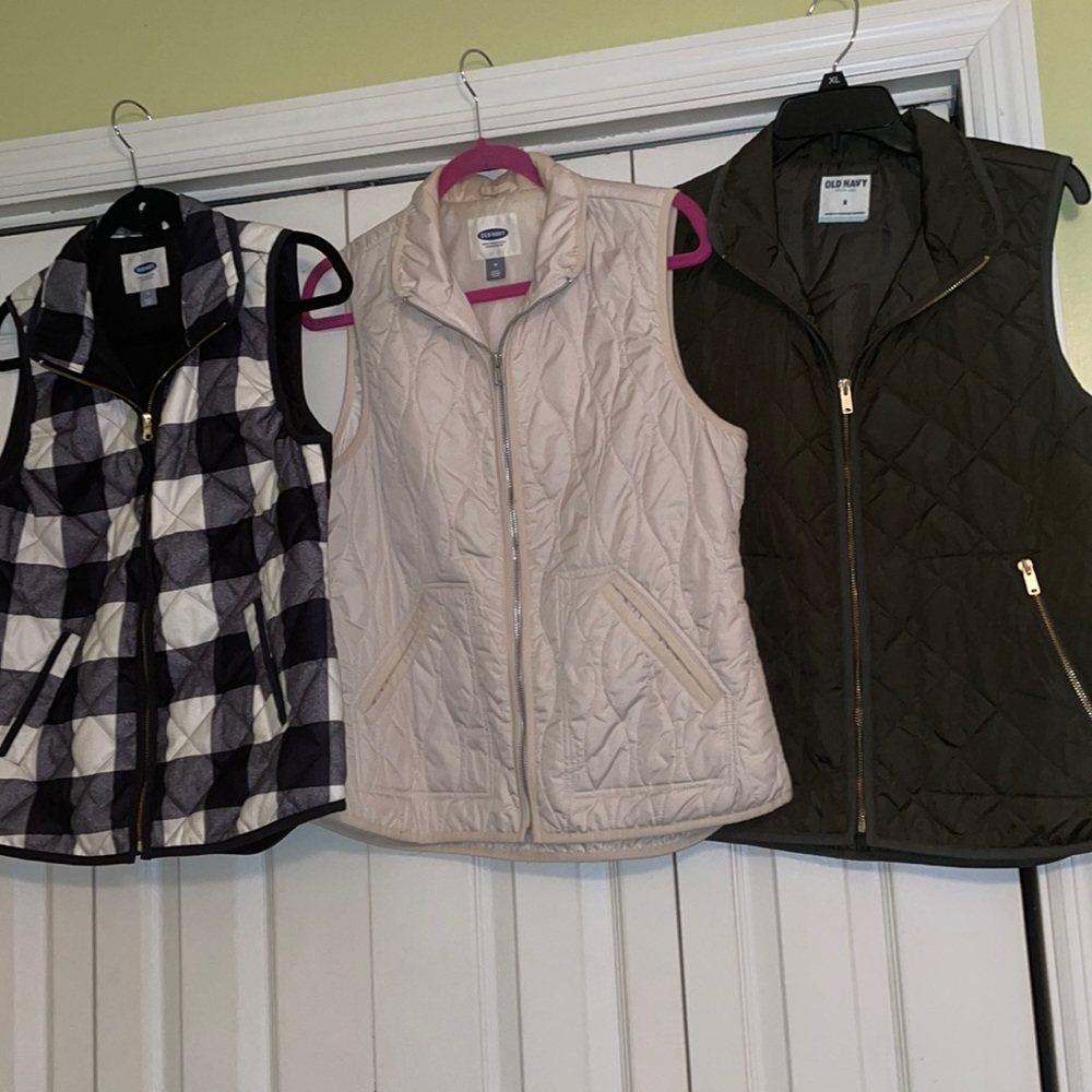 Set of 3 quilted vest size M